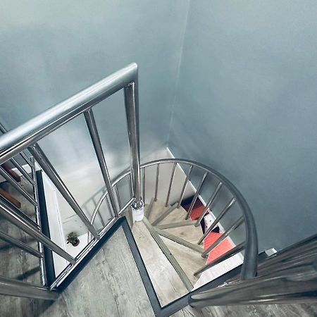 The Penthouse Zonevill Condo Baguio City Екстериор снимка